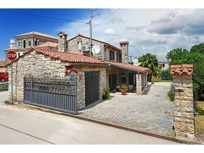 Villa Dina Tar-Vabriga